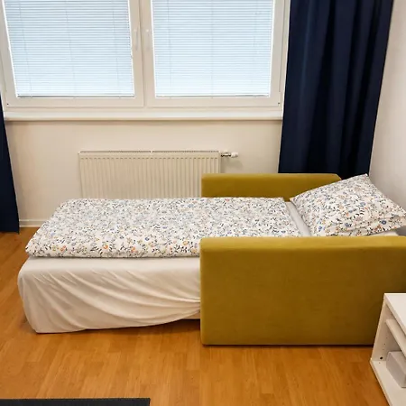 Apartmán Karlove Ii Modern 2 With Private Free Parking, Ac And Easy Access